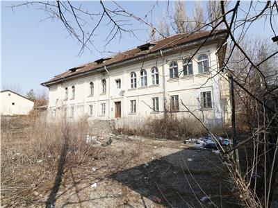 Cladire istorica- Ideal Investitie 700 mp + 3200 mp teren, Tatarasi - Spital Pascanu