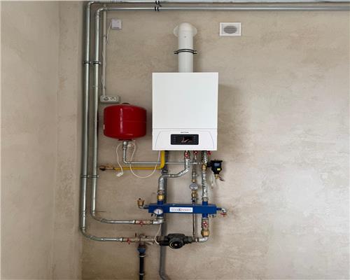 Hală formata din 2 corpuri 440 mp , H  4  6 metri, Valea Lupului