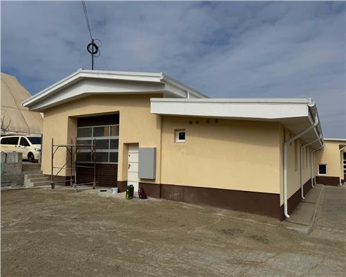 Hală formata din 2 corpuri 440 mp , H  4  6 metri, Valea Lupului