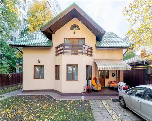 Casa deosebita cu facilitati premium in Tatarasi, Iasi – Eleganta, confort si intimitate