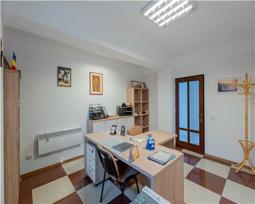 Cladire moderna 500 mp destinatie multipla
