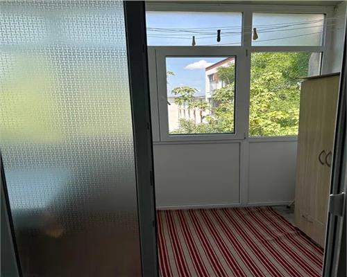 Apartament 2 camere 100 m de Iulius Mall