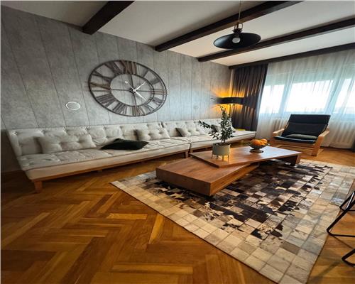 Apartament 3 camere PODU ROS