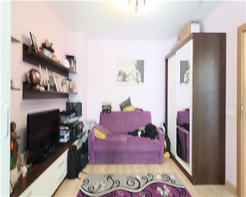 Apartament de 2 camere, Newton Tatarasi, etaj 4