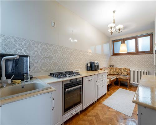 Proprietate deosebita in zona ultracentrala Iasi, Str. Nicolae Gane,
