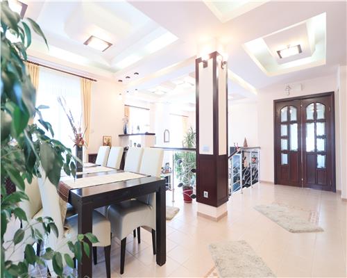 Vila exclusivista de vanzare in Iasi, design impunator,  localizare excelenta.