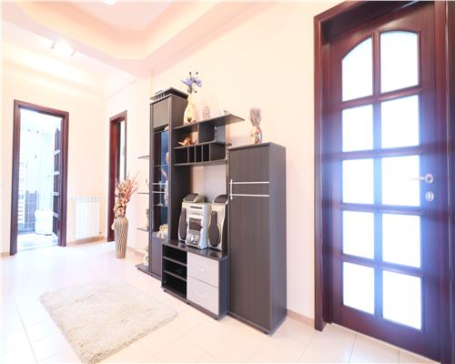 Vila exclusivista de vanzare in Iasi, design impunator,  localizare excelenta.