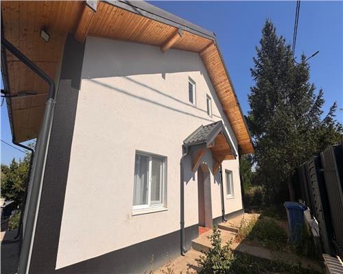 Casa traditionala reconditionata,  cu vedere la lac, Dorobant