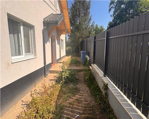 Casa traditionala reconditionata,  cu vedere la lac, Dorobant