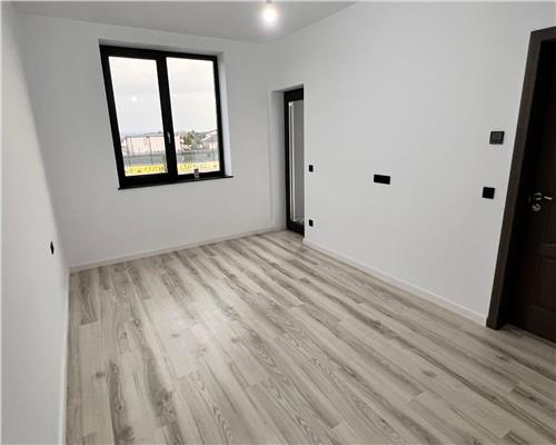 Casa plan parter, 4 camere, intabulata, Valea Lupului