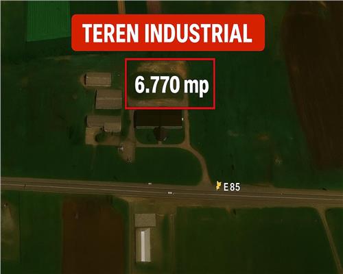 Proprietate industriala 6770 mp cu hala si platforma betonata,  Letcani, acces E85