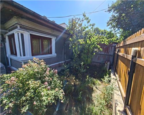 Casa cu teren | zona Andronache | Ideal  pentru investitie