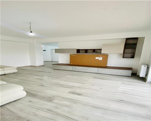 Apartament 2 camere in zona Bucium, decomandat, 71mp